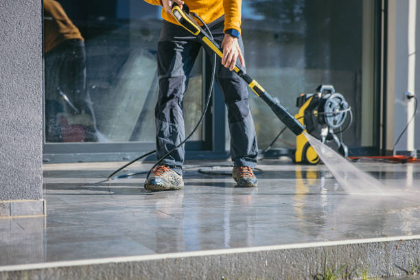 Best Residential Pressure Washing in Center Point, IA